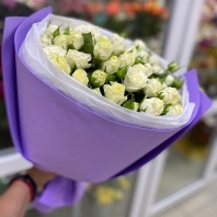 Кустовая роза 9 веток в фоамиране