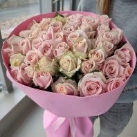 51 роза, Аваланж Свит, 2сор.т Упаковка оплачивается отдельно